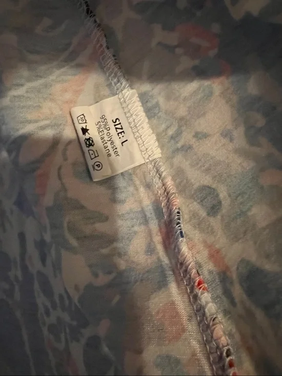 Shein blouse - Picture 3 of 3